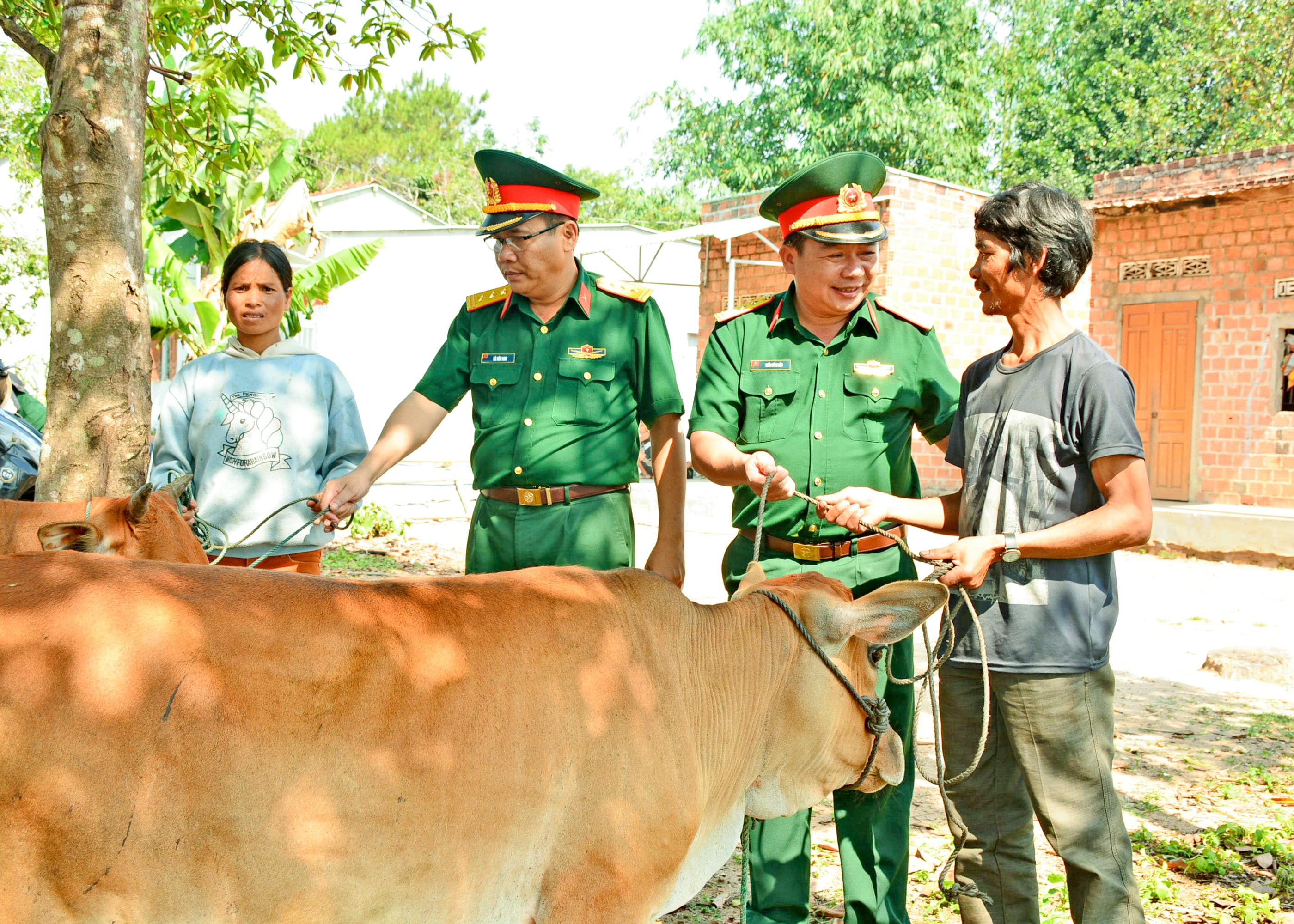 Hồi âm loạt bài: Xây "thành trì lòng dân" ở Tây Nguyên: Từ bài học xương máu đến thành quả to lớn"