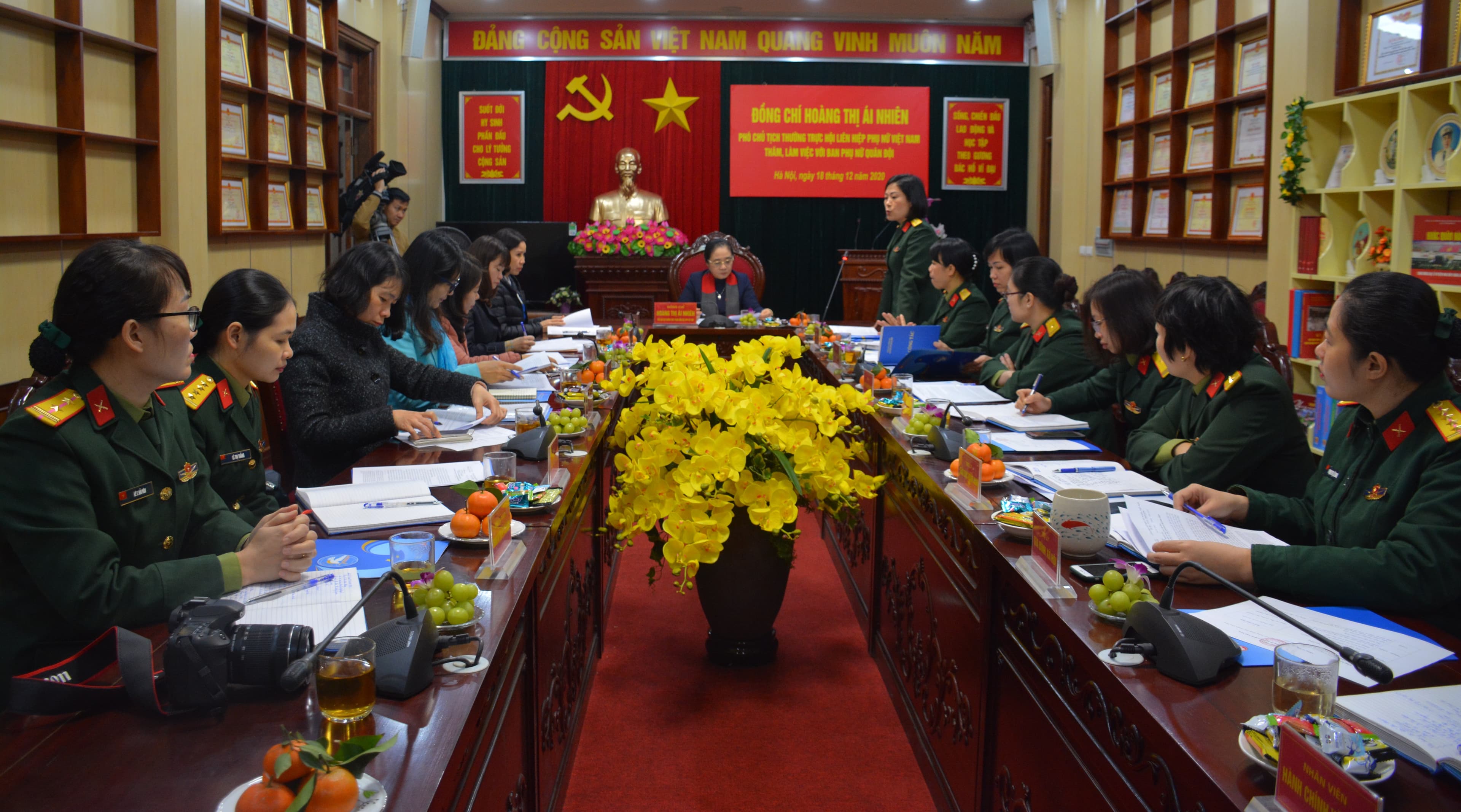 Công tác phụ nữ và phong trào phụ nữ quân đội được triển khai sâu rộng, toàn diện