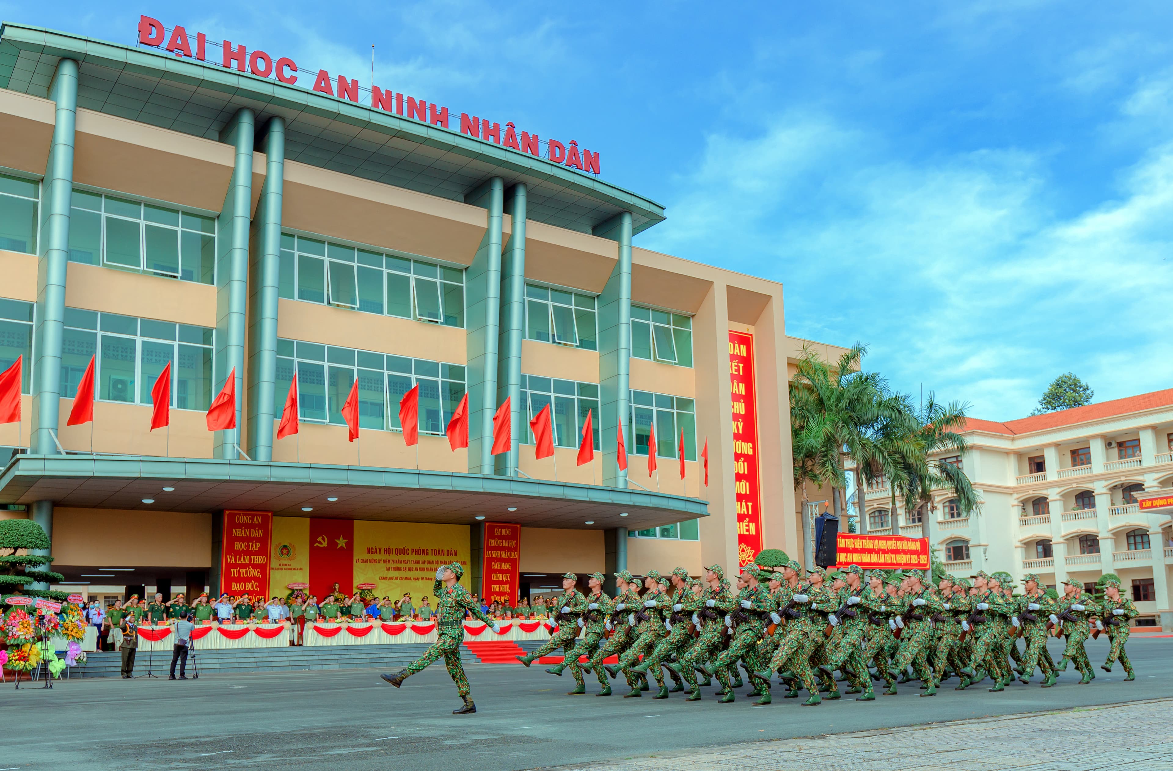 Sôi nổi Ngày hội Quốc phòng toàn dân khu vực phía Nam