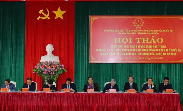 Cùng nhau phấn đấu để không ai bị bỏ lại phía sau