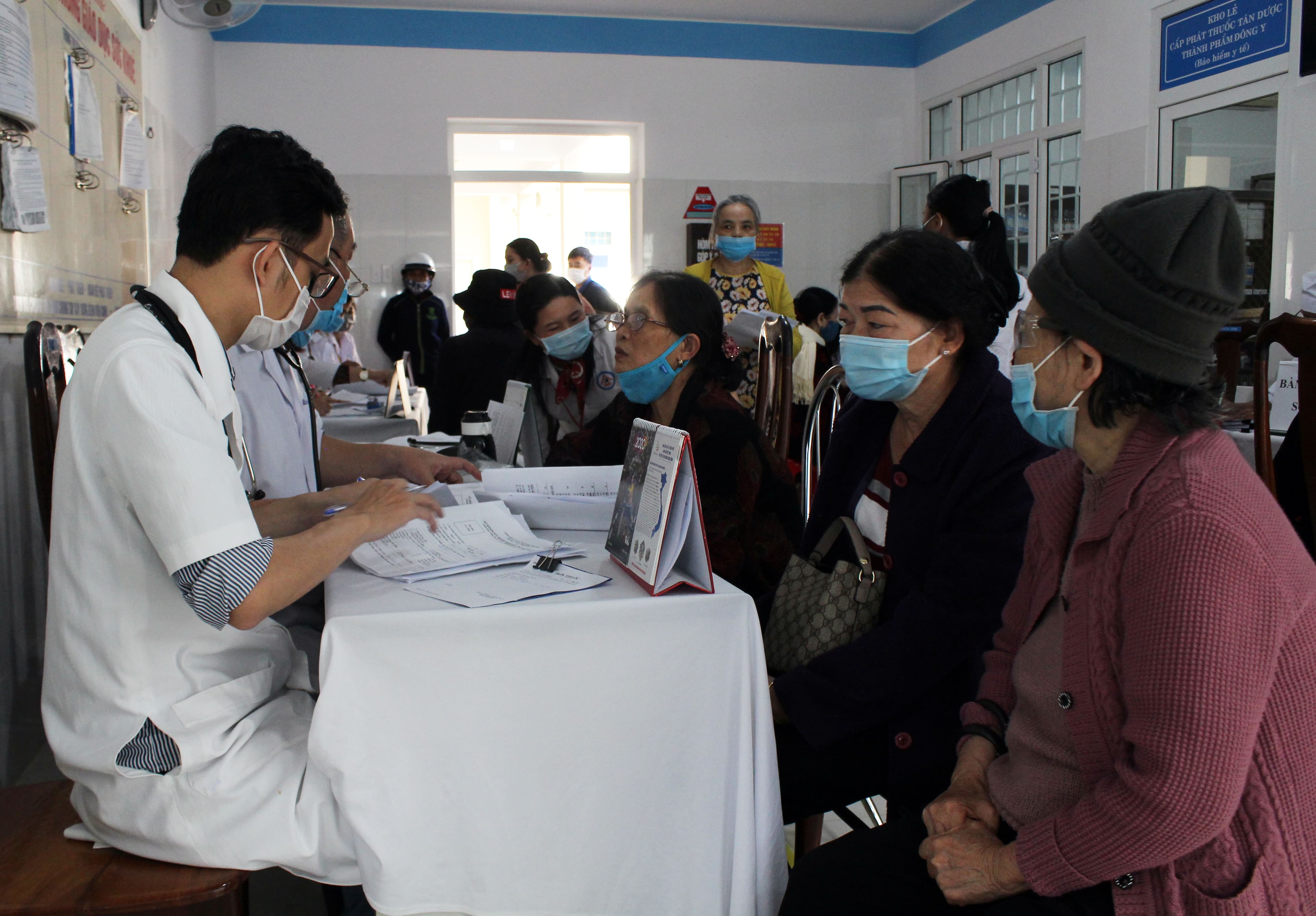 Chung tay vì sức khỏe người cao tuổi