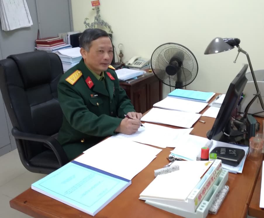 Người thầy hết lòng về công việc