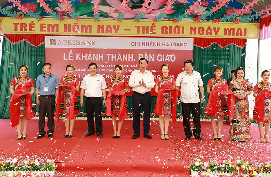 Khánh thành các công trình chào mừng Đại hội Đảng bộ Agribank lần thứ X, nhiệm kỳ 2020 - 2025