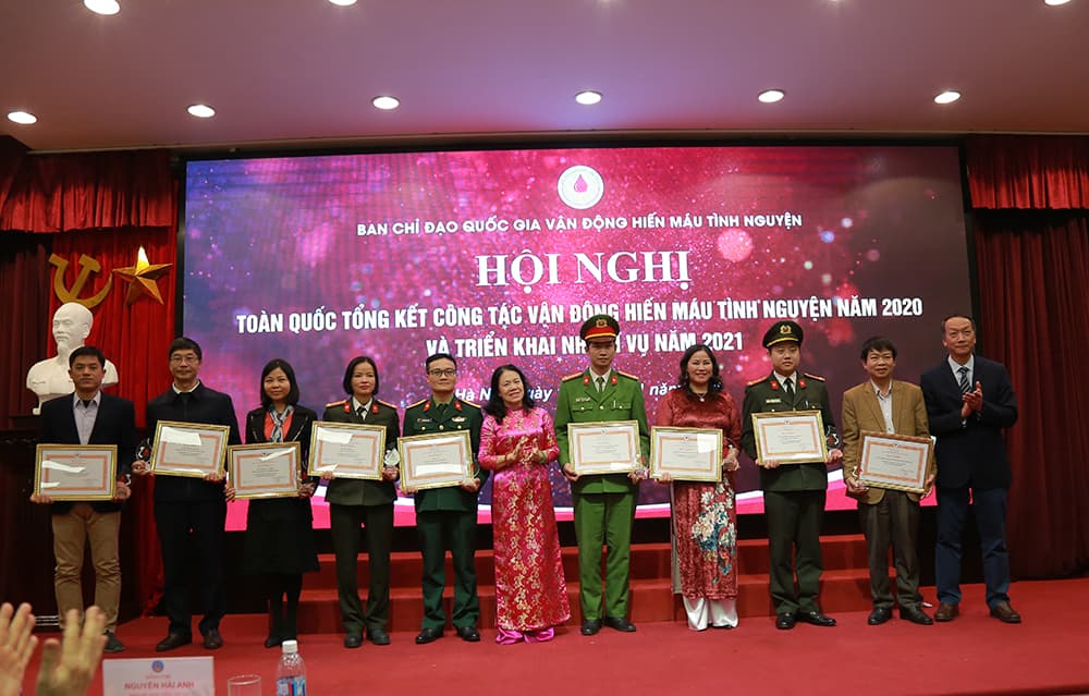 Năm 2020, toàn quốc tiếp nhận gần 1,7 triệu đơn vị máu
