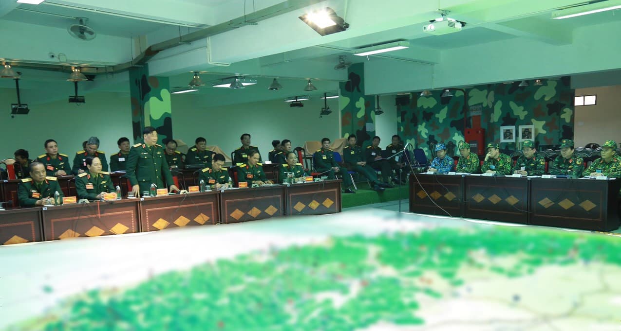 Học viện Quốc phòng tổ chức diễn tập tác chiến phòng thủ quân khu