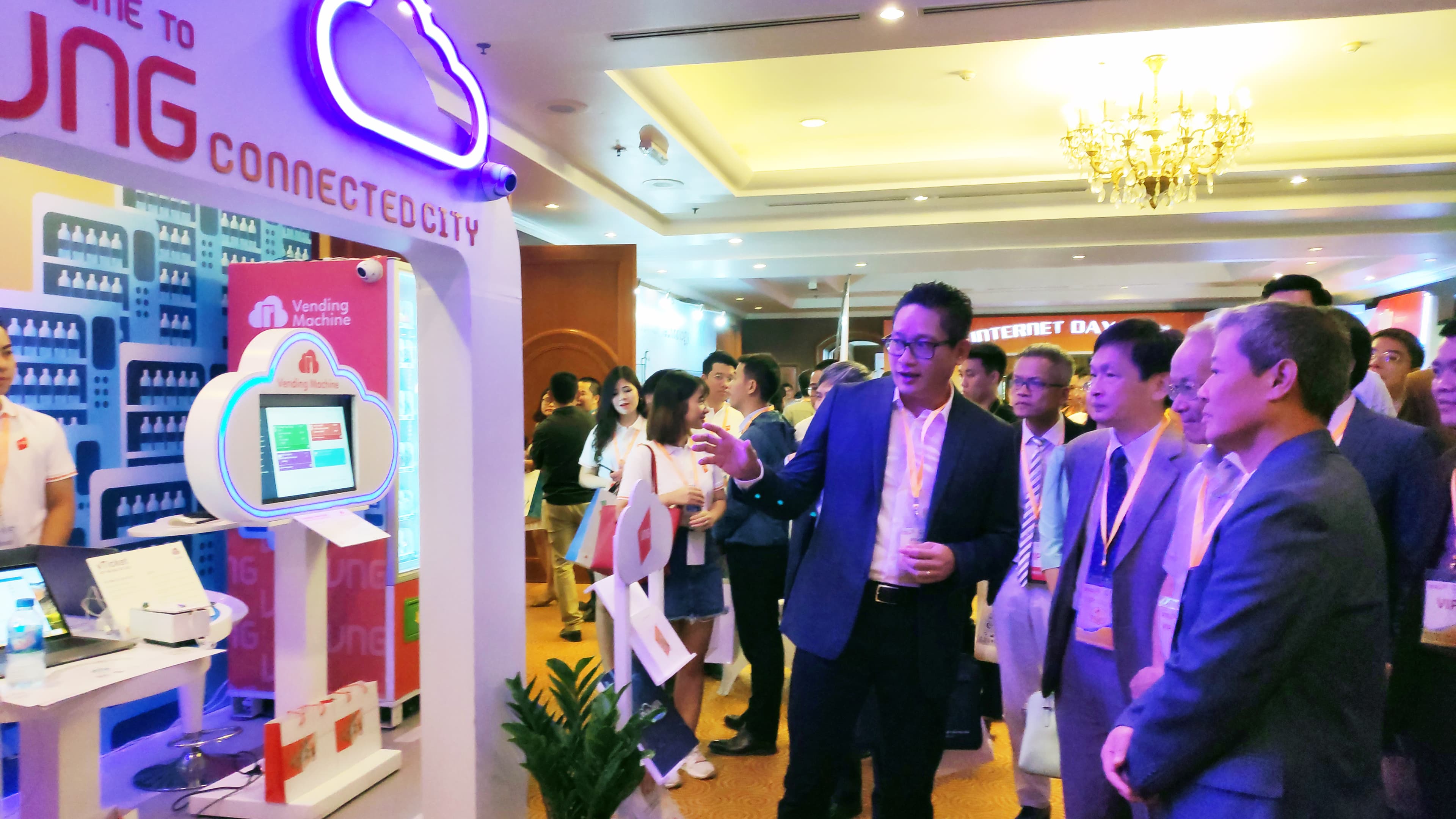 Phát động Chương trình Giải thưởng Sao Khuê 2021