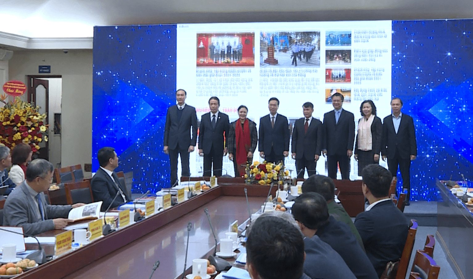 Ra mắt Trang Thông tin đối ngoại điện tử và Sổ tay tuyên truyền “Rạng danh Tổ quốc, cơ đồ Việt Nam”