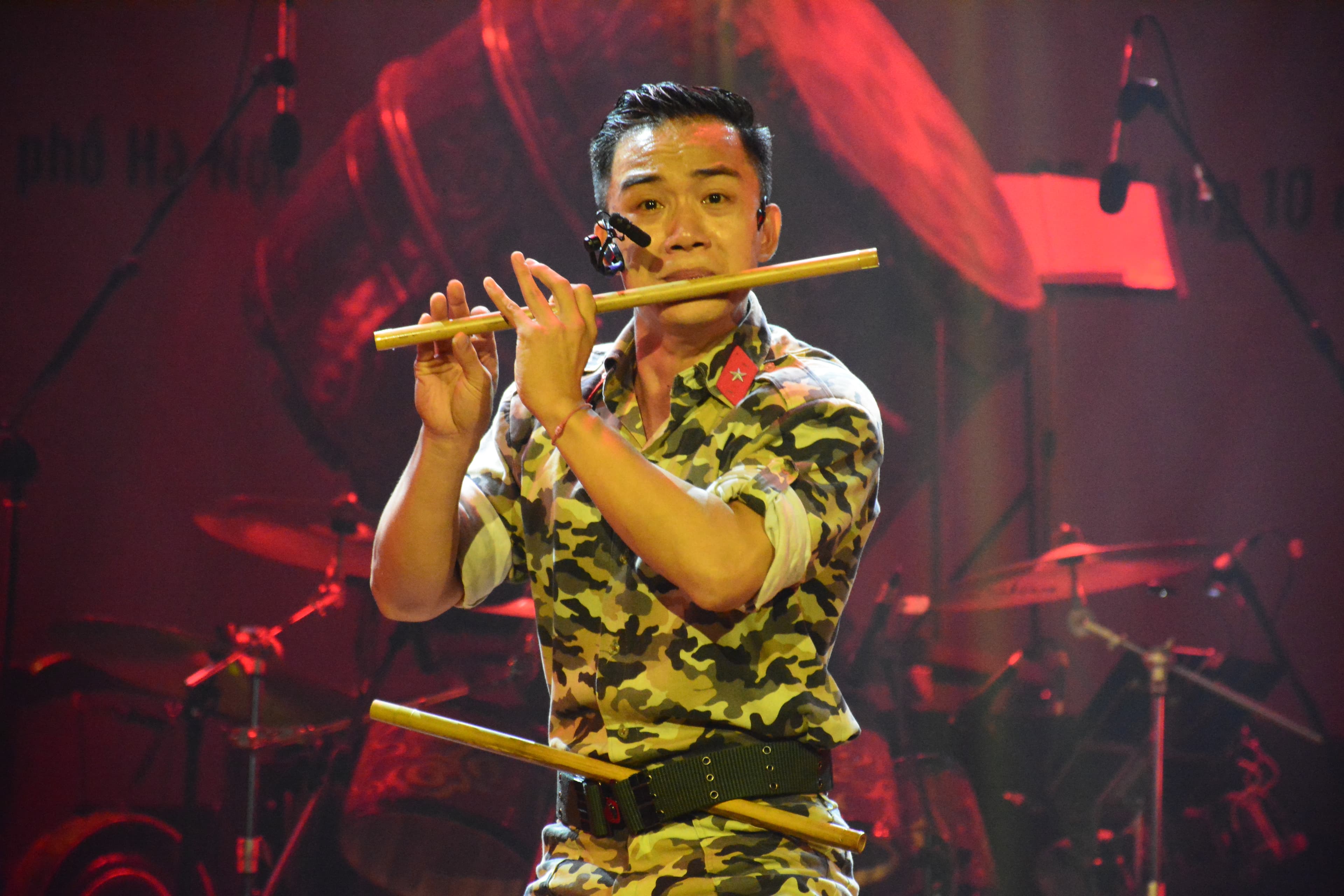 Những nghệ sĩ “truyền lửa”