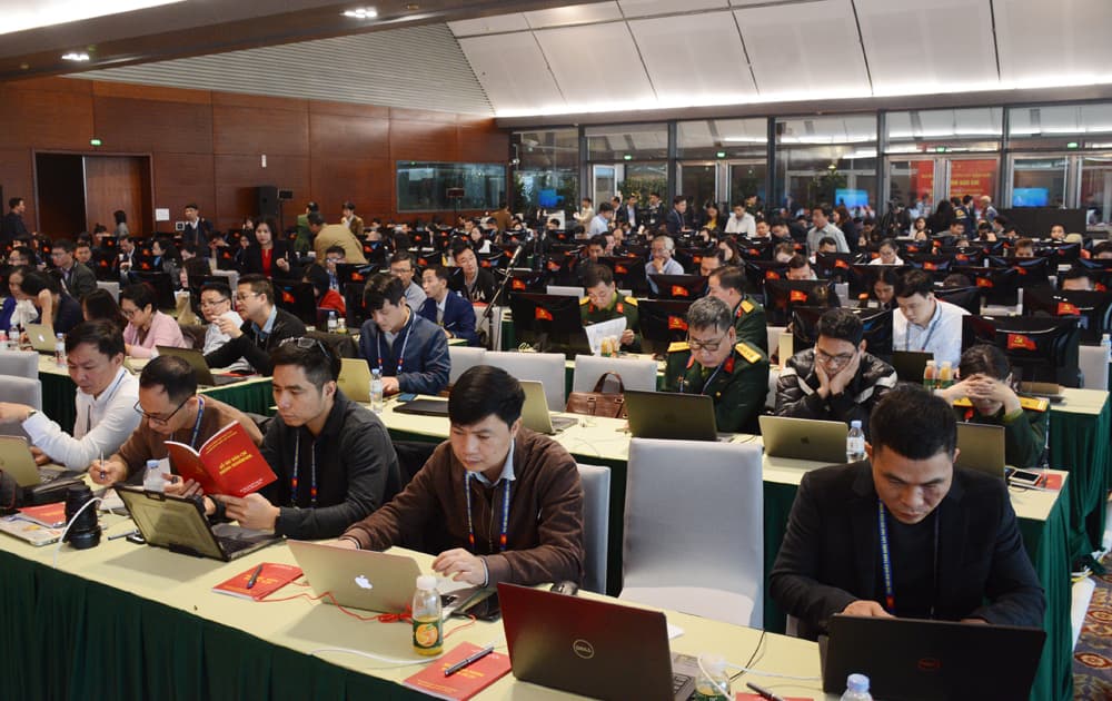 Ngày đầu tác nghiệp sôi nổi tại Đại hội XIII
