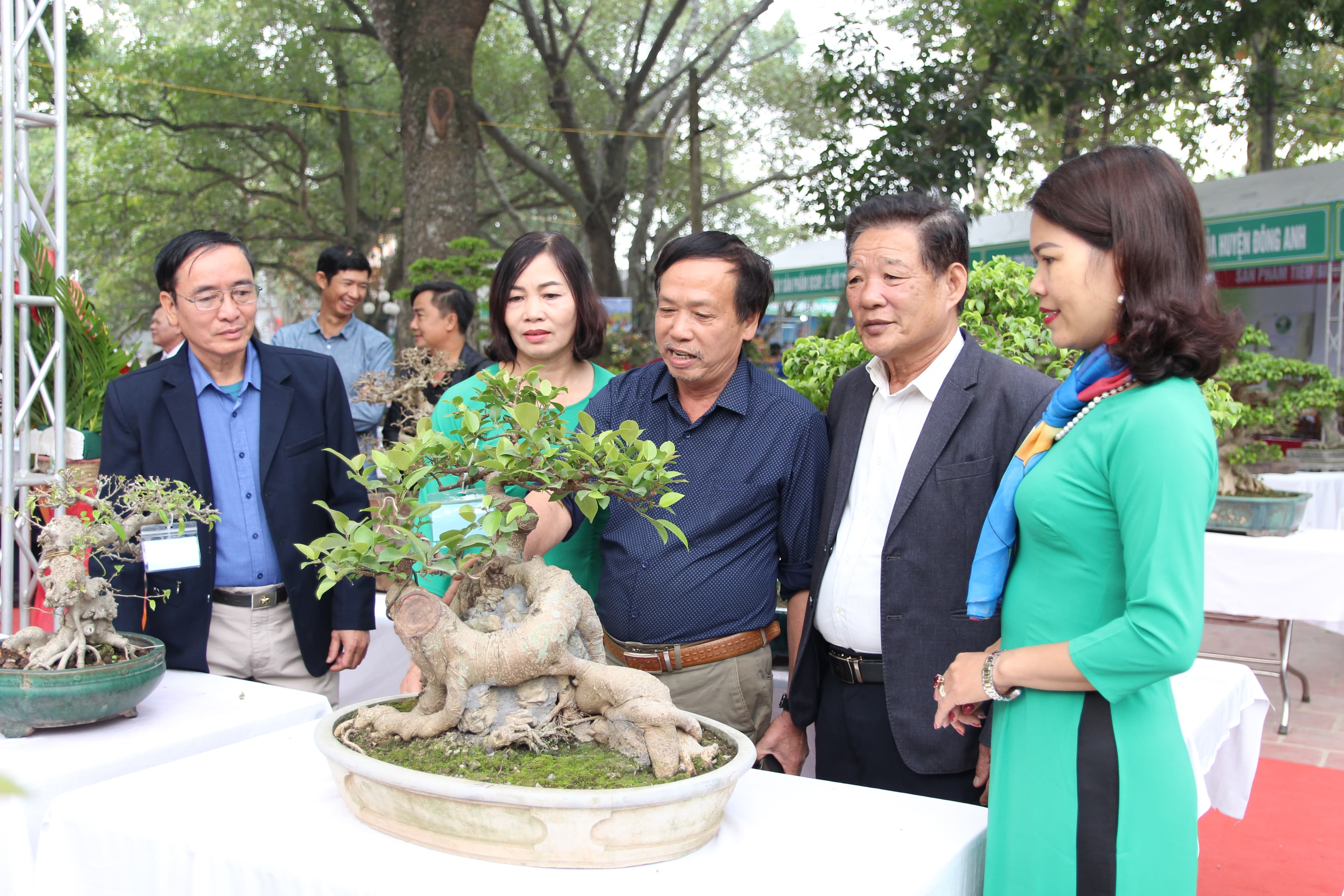 Nghề làm đẹp cảnh, đẹp làng