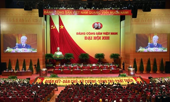 Thực hiện chất vấn trong Đảng là cần thiết
