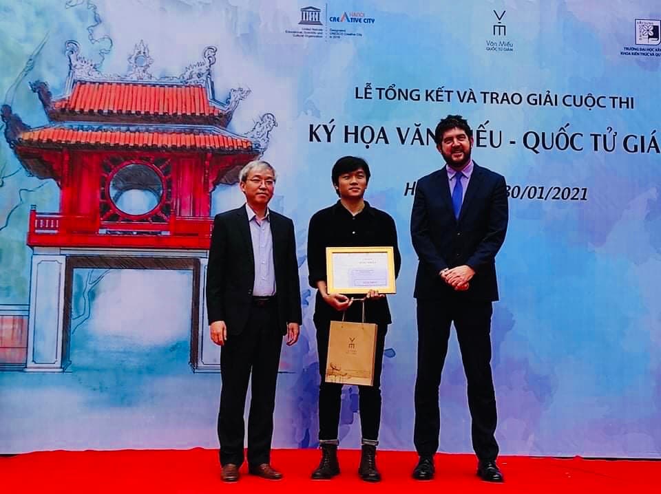 14 tác phẩm được trao giải tại Cuộc thi “Ký họa Văn Miếu-Quốc Tử Giám”