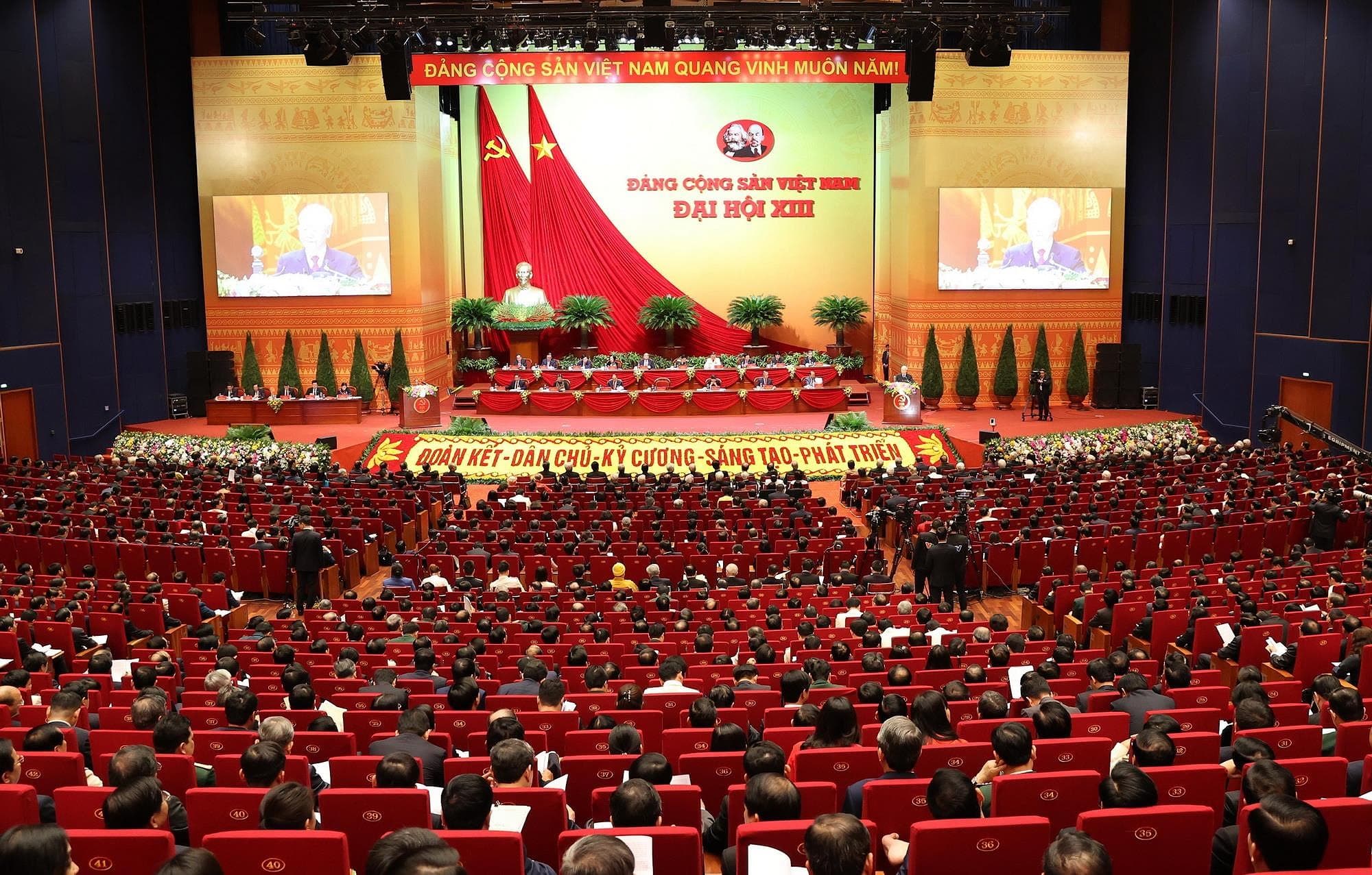 Đoàn kết, lập nên kỳ tích mới(*)