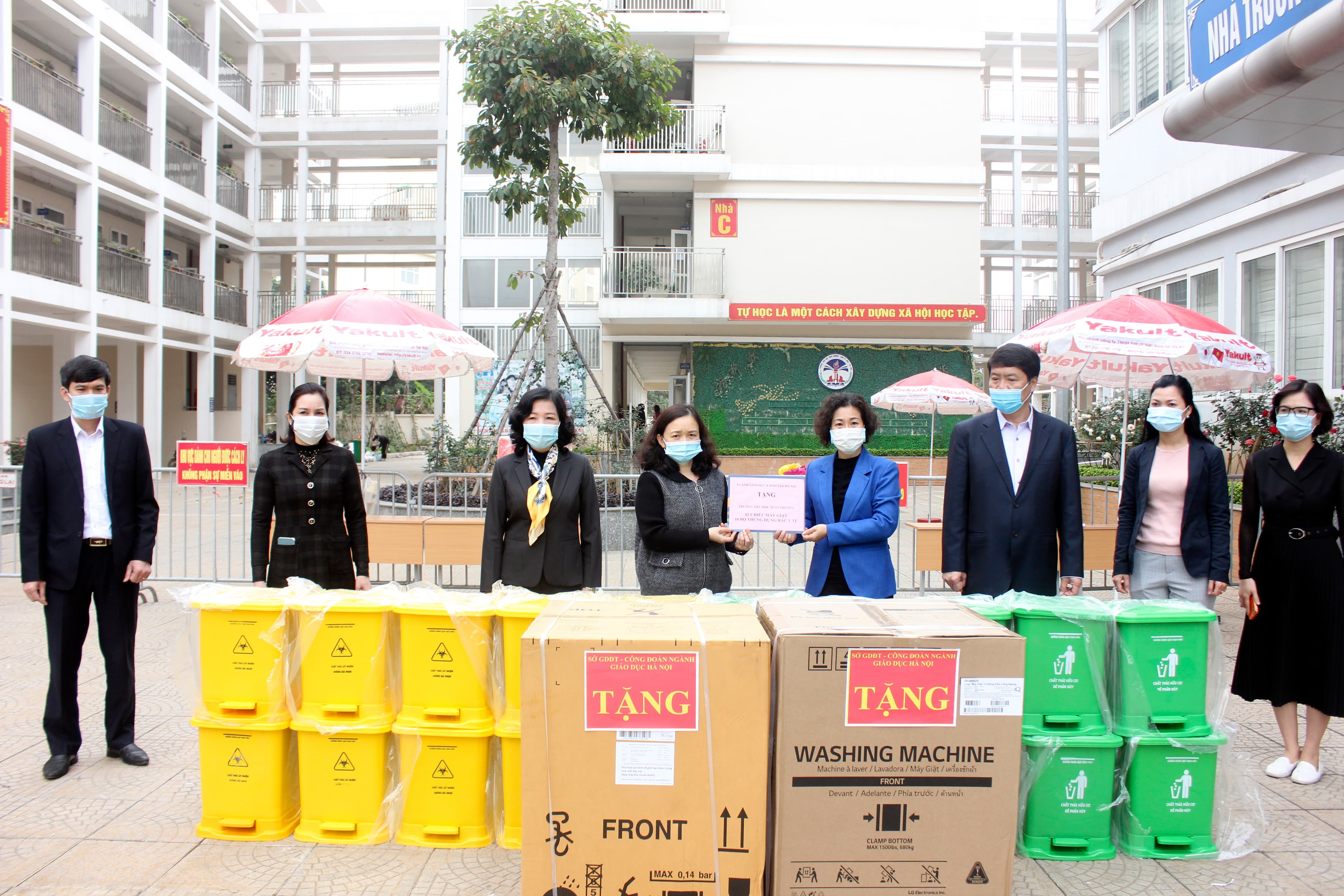 Ngành giáo dục & đào tạo Hà Nội động viên thầy, trò Trường Tiểu học Xuân Phương