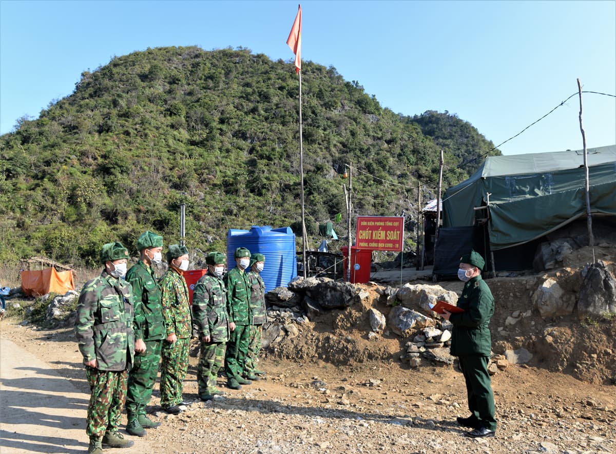 Bài 2: Vững vàng những "pháo đài" chống dịch