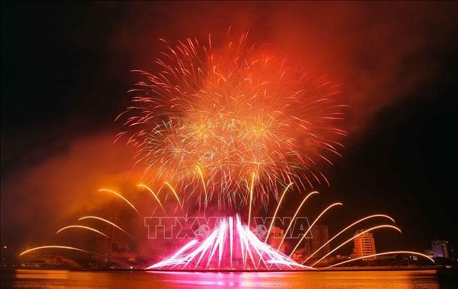 Cần Thơ ngừng bắn pháo hoa dịp Tết Tân Sửu 2021