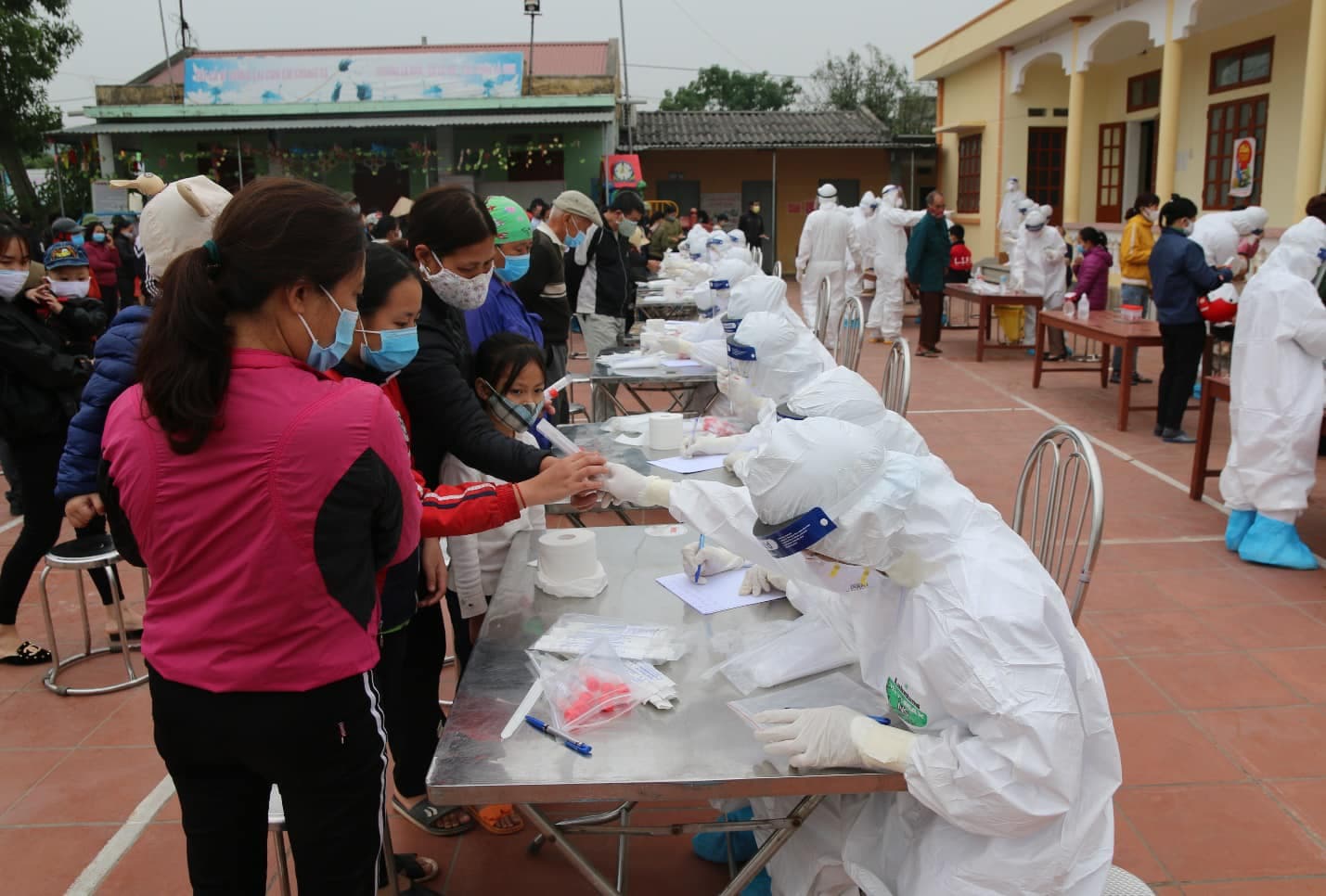 Thêm 3 ca mắc mới Covid-19 tại Quảng Ninh