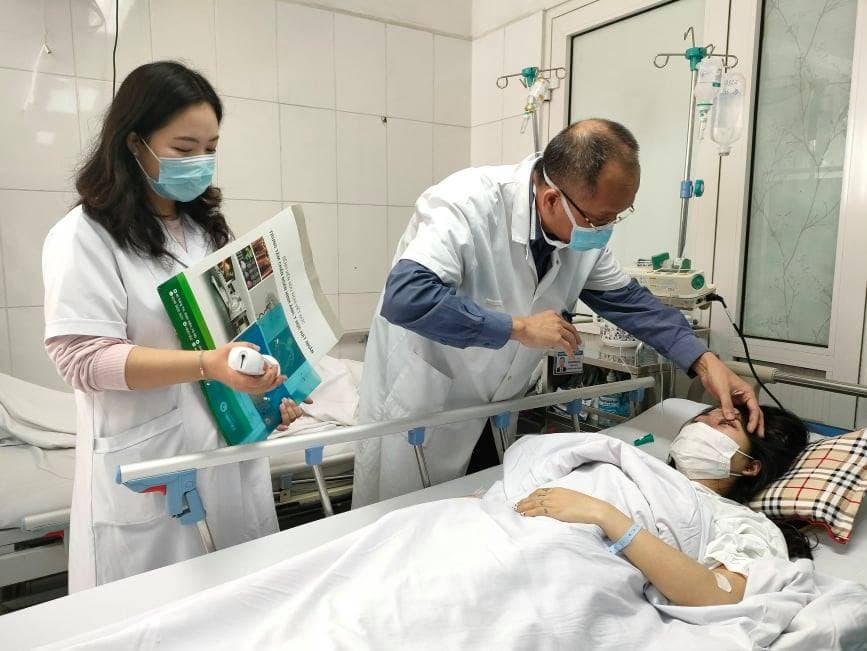 Nhiều chị em nhập viện vì tân trang sắc đẹp