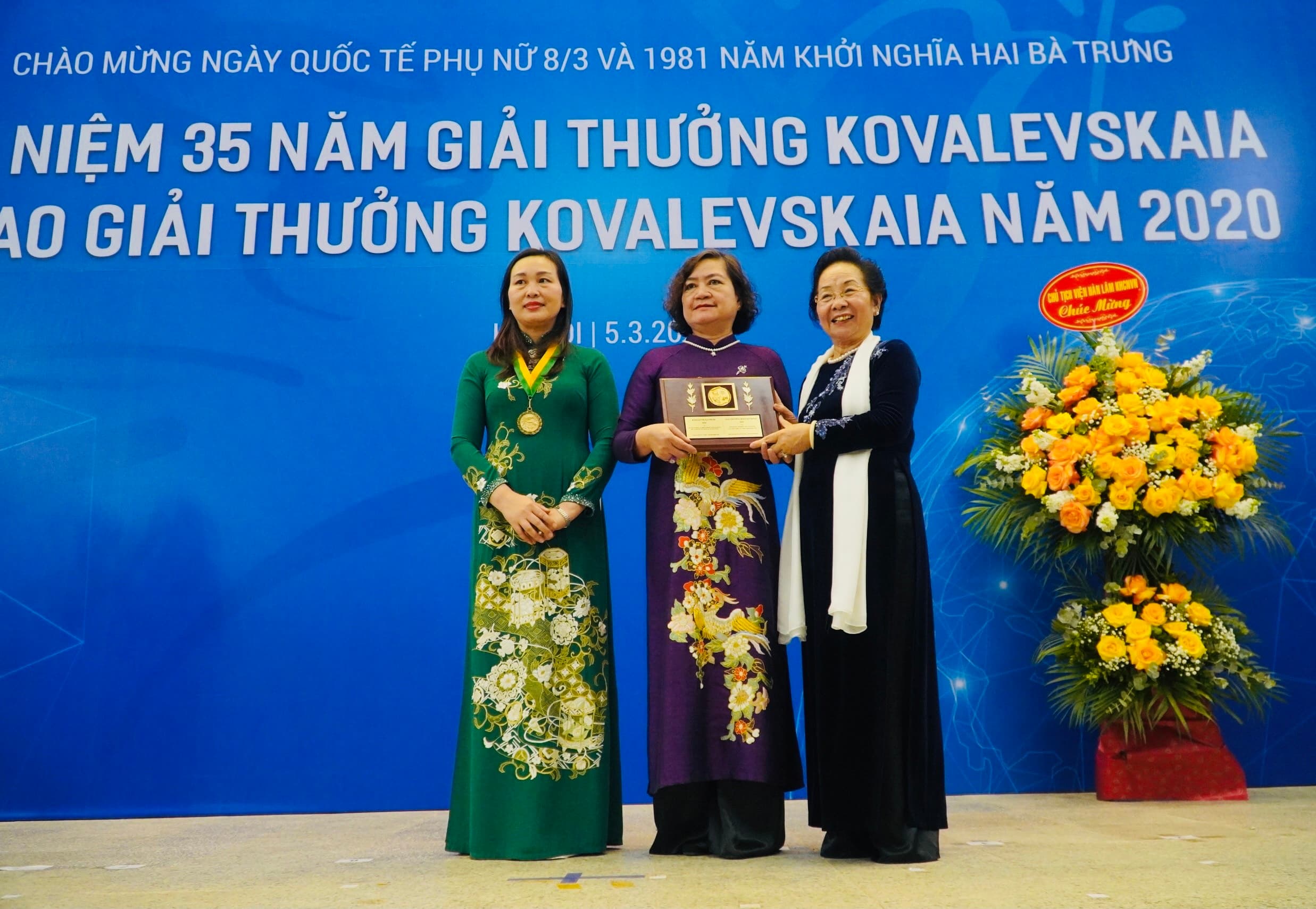 Vinh danh tập thể và cá nhân đoạt Giải thưởng Kovalevskaia năm 2020

​