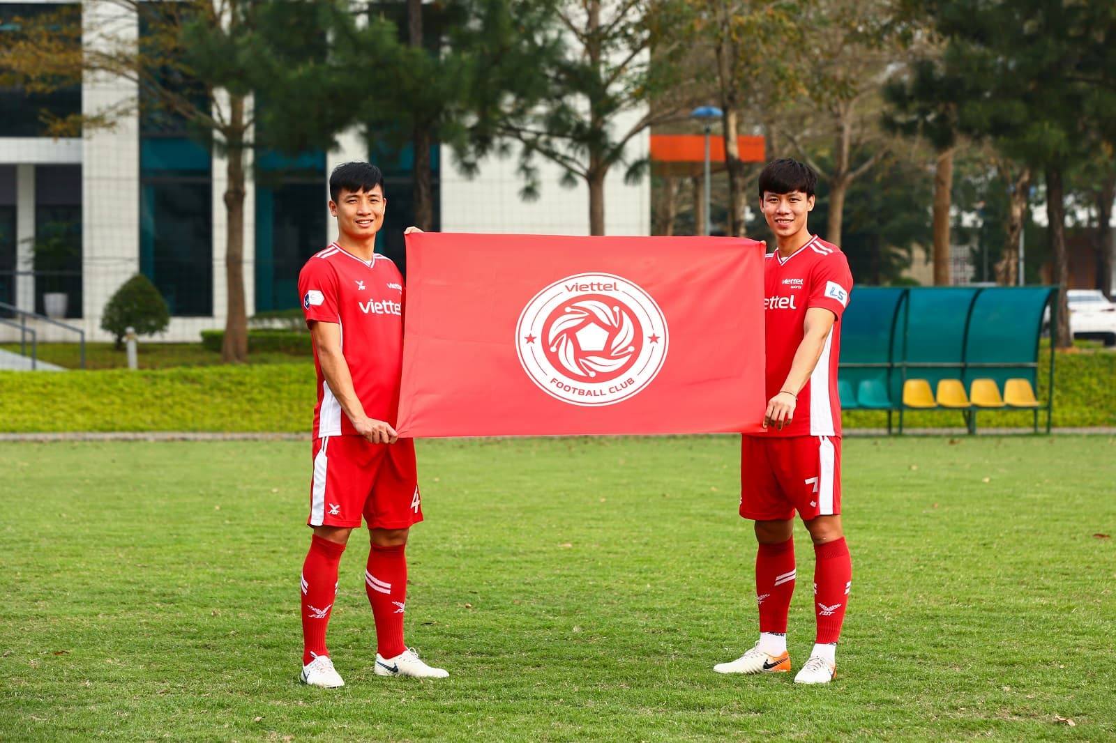 Câu lạc bộ Viettel thay đổi logo