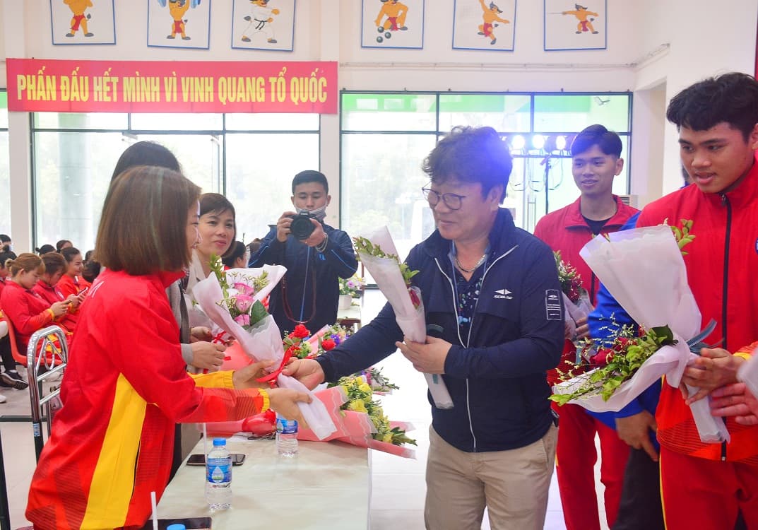 Nhiều hoạt động kỷ niệm Ngày Quốc tế Phụ nữ 8-3