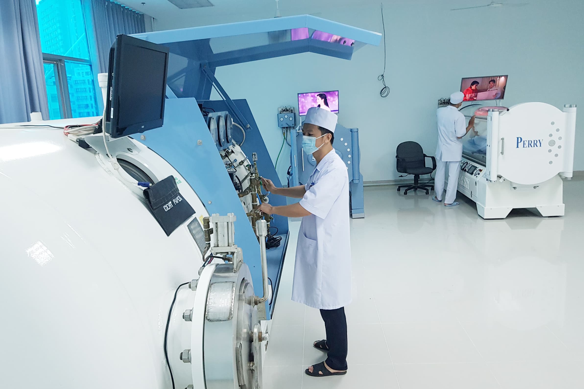 Nâng cao chất lượng chăm sóc sức khỏe bộ đội và nhân dân