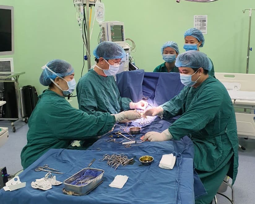 Bệnh viện Nhi Trung ương ghép thận thành công cho trẻ bị suy thận giai đoạn cuối
