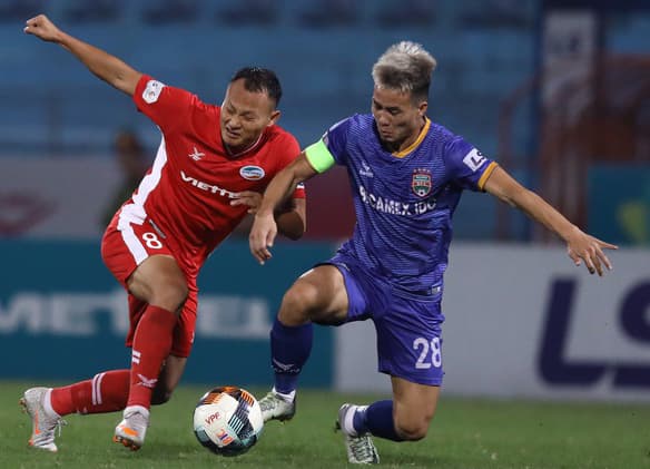 Viettel FC thắng trận đầu tiên