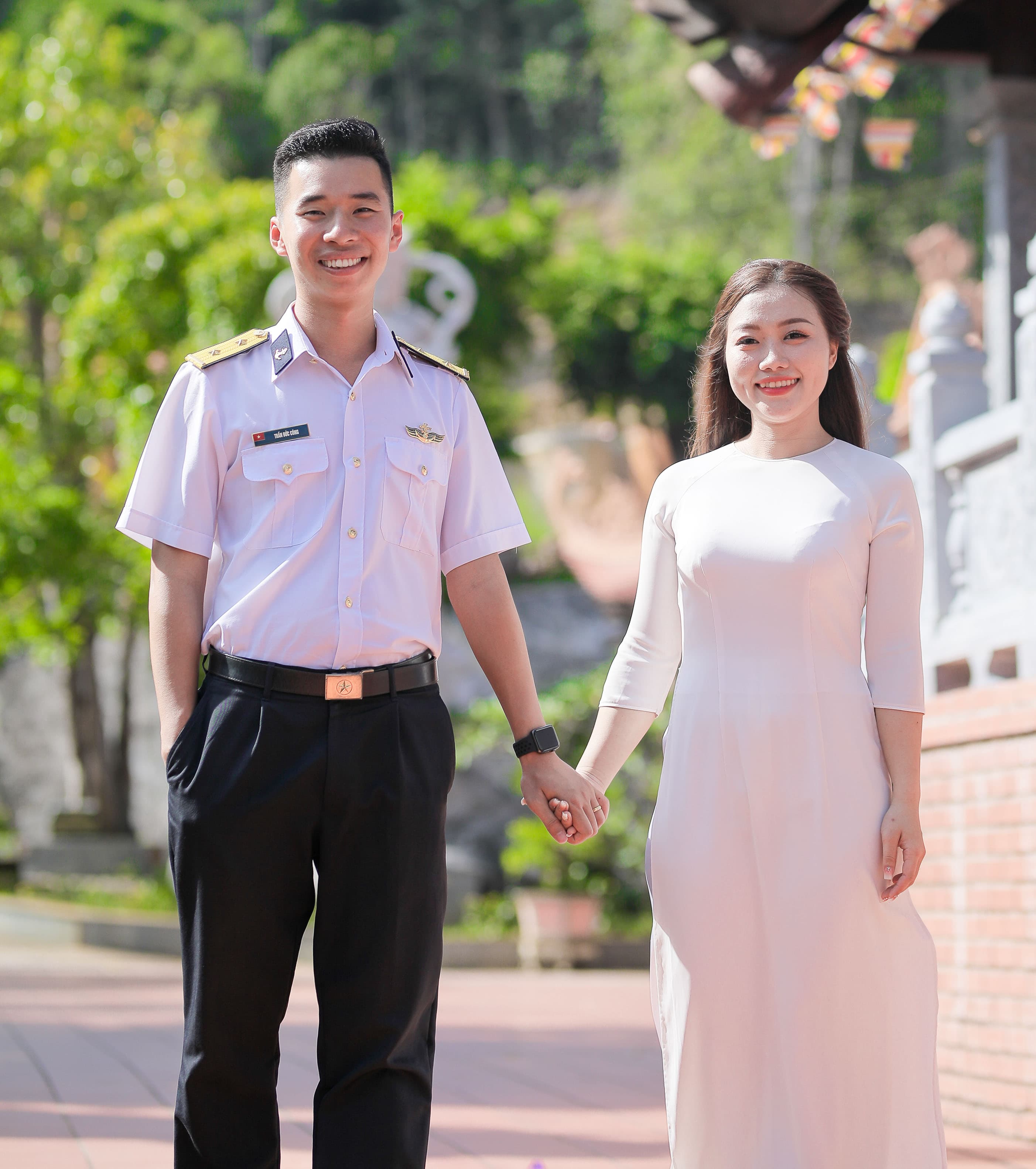 Biển, đảo kết tình yêu đôi lứa