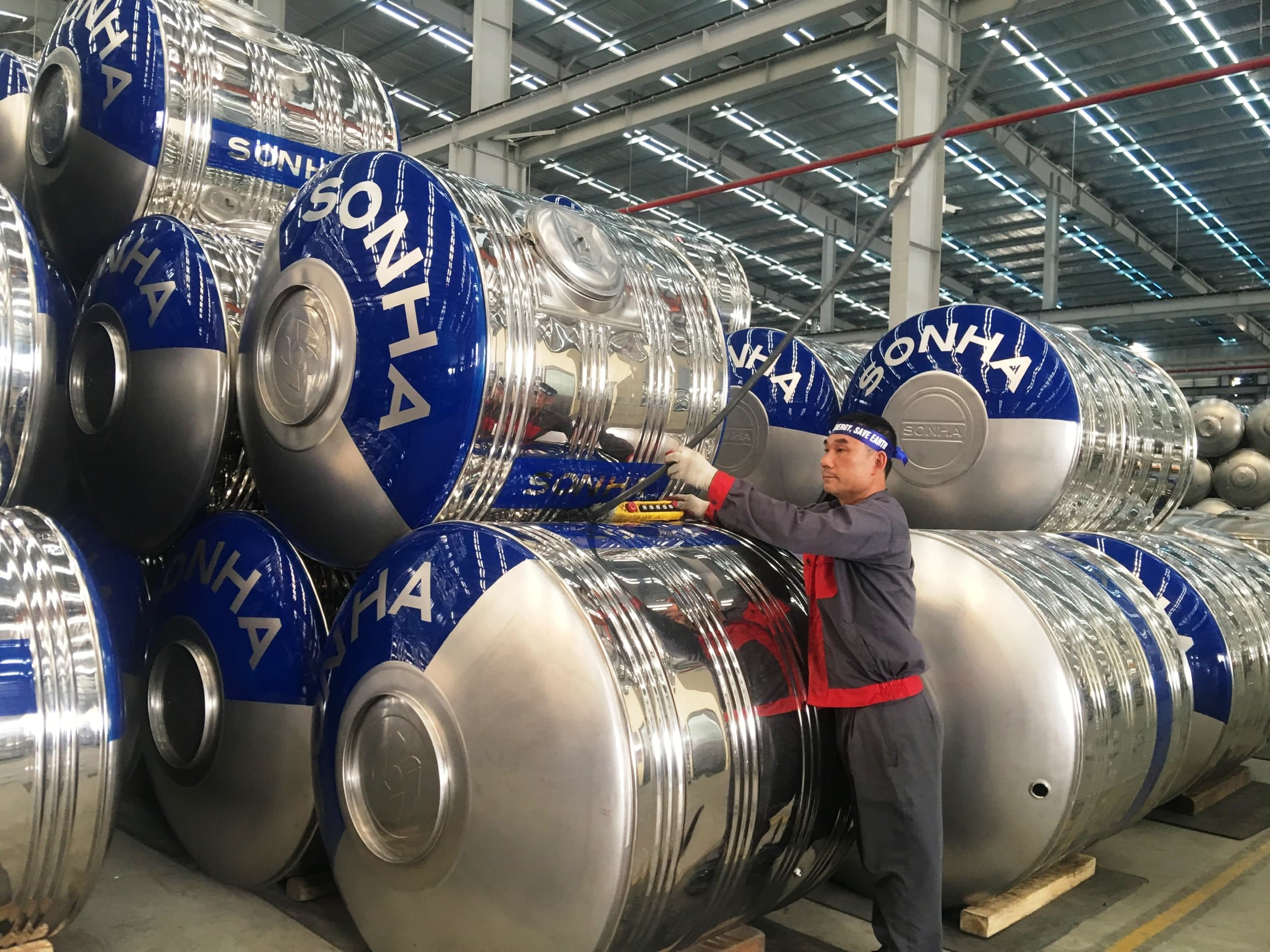 Nâng cao vị thế quốc gia nhìn từ xây dựng thương hiệu