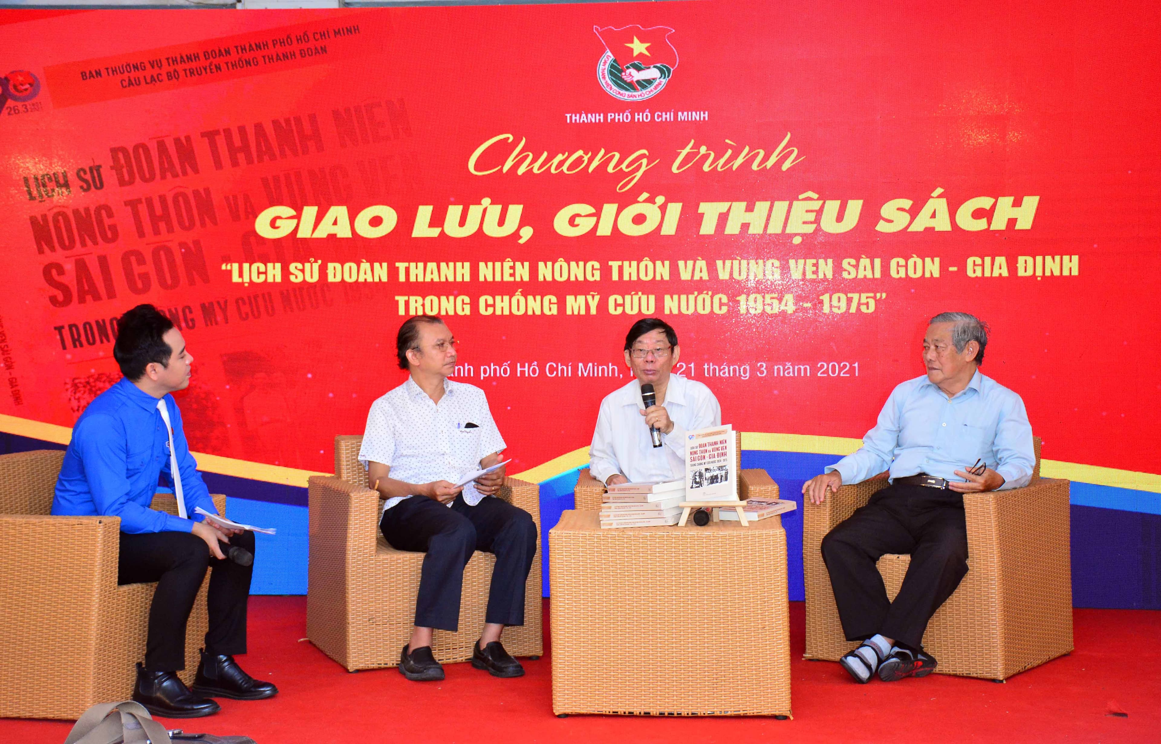 Giới thiệu sách về Đoàn Thanh niên nông thôn và vùng ven Sài Gòn - Gia Định trong chống Mỹ cứu nước
