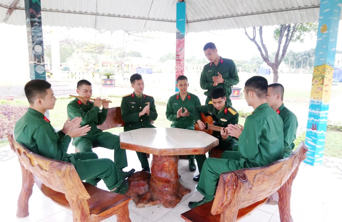 Phát huy sở trường của chiến sĩ mới