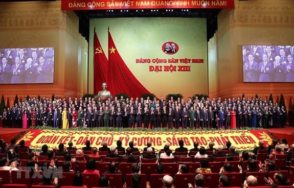 Học tập, quán triệt nghị quyết phải thực sự nghiêm túc, chất lượng
