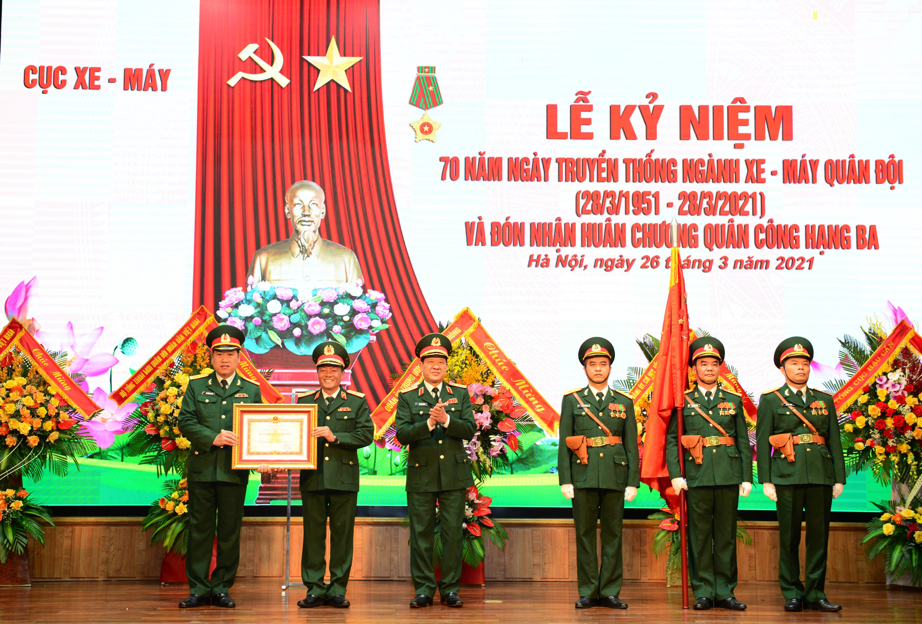 Cục Xe – Máy kỷ niệm 70 năm Ngày truyền thống và đón nhận Huân chương Quân công hạng Ba