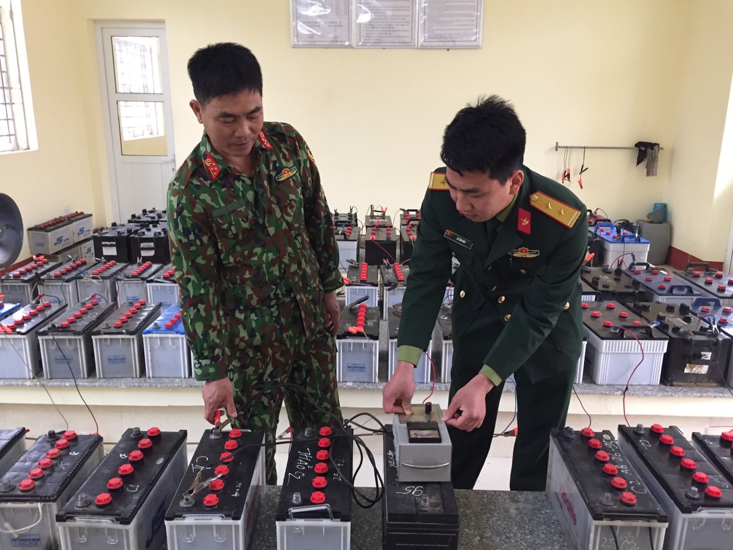 Mới ra trường đã liên tục được khen thưởng
