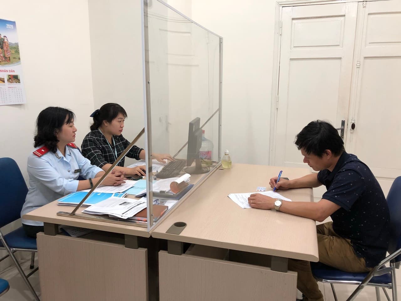 Hà Nội xử phạt 7,5 triệu đồng một cá nhân đăng thông tin sai về công tác bầu cử