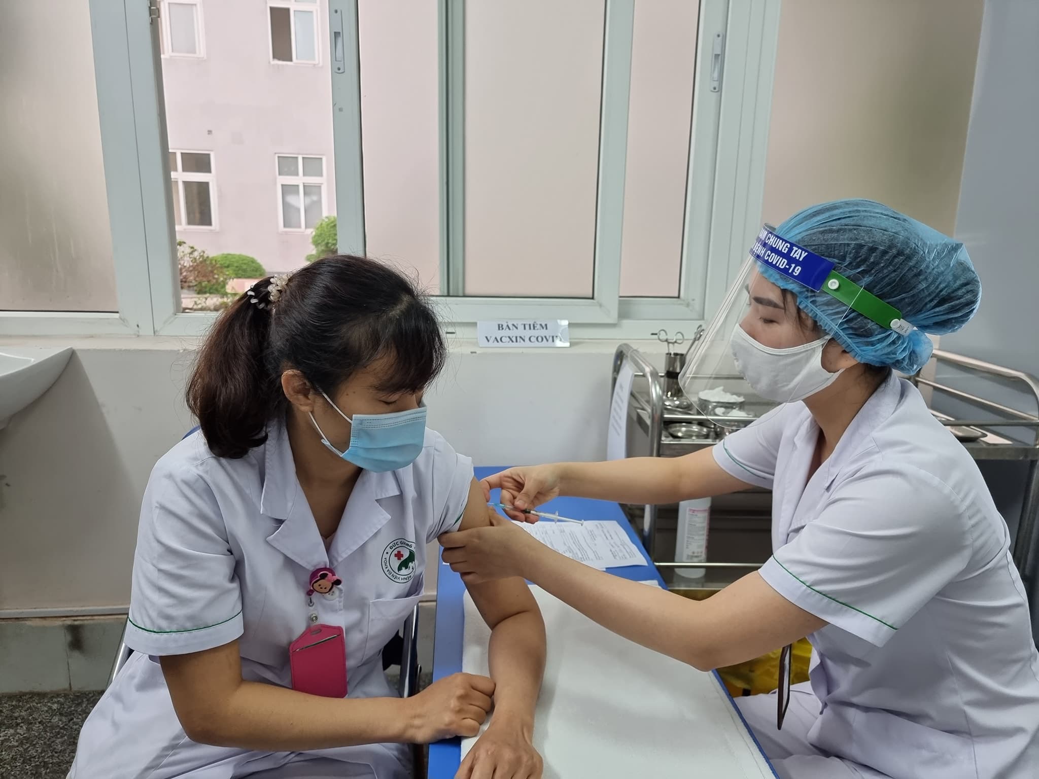 Hơn 52.000 Việt Nam người được tiêm vaccine phòng Covid-19