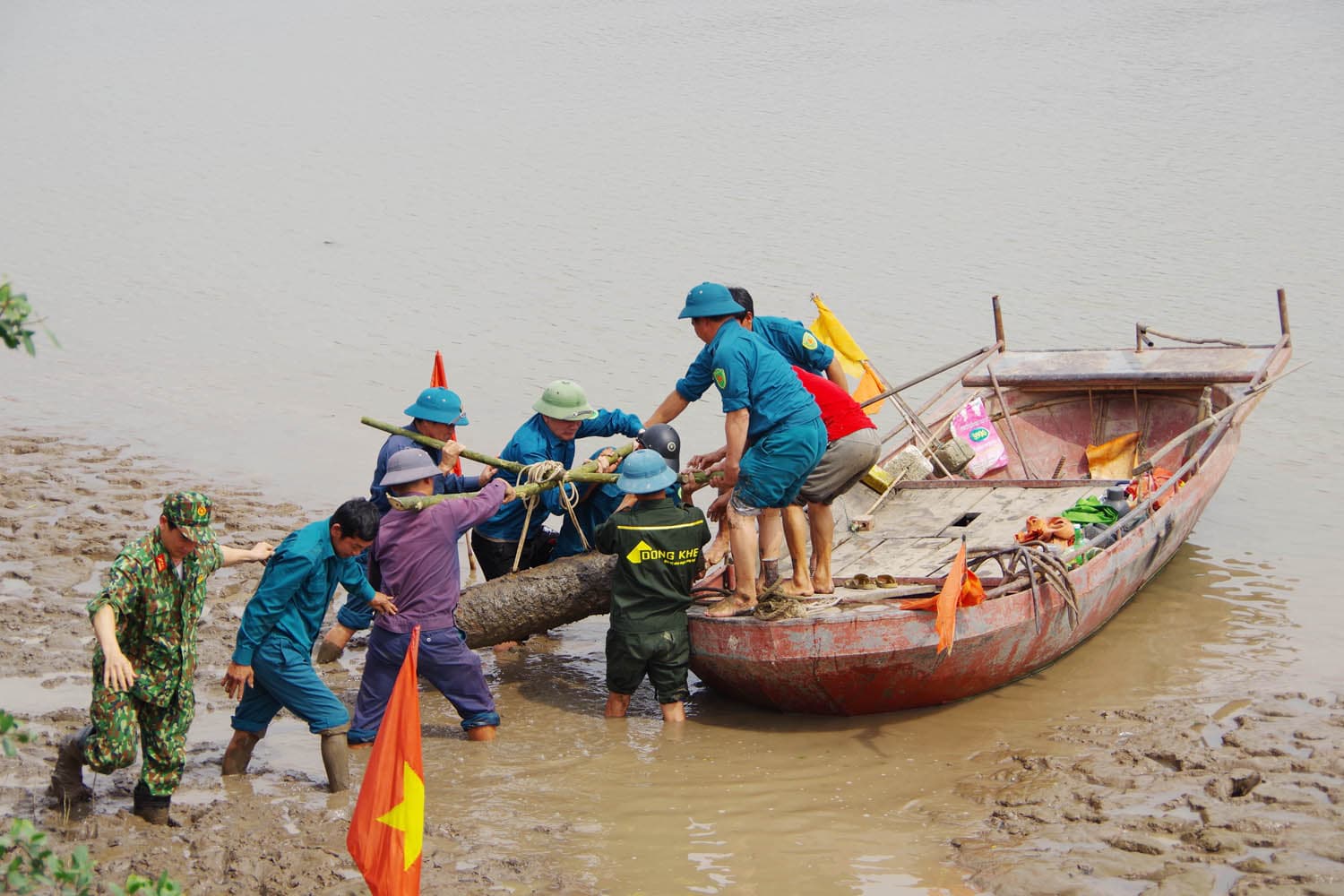 Quảng Ninh: Xử lý quả bom nặng gần 230kg tại thị xã Đông Triều
