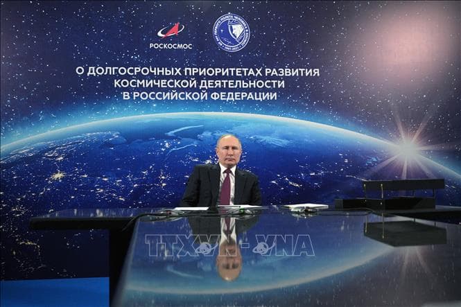 Tổng thống V. Putin yêu cầu Nga duy trì vị thế cường quốc không gian vũ trụ