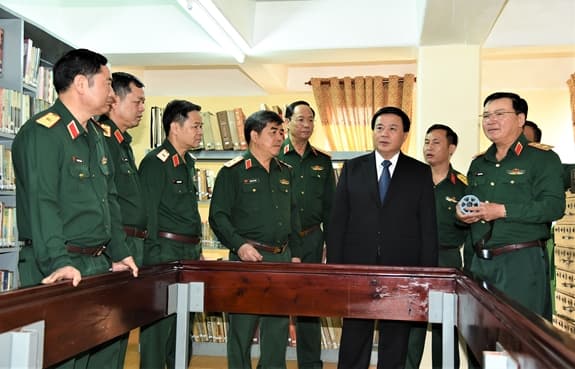 Chủ trương đúng đáp ứng yêu cầu xây dựng đội ngũ cán bộ cấp chiến dịch, chiến lược