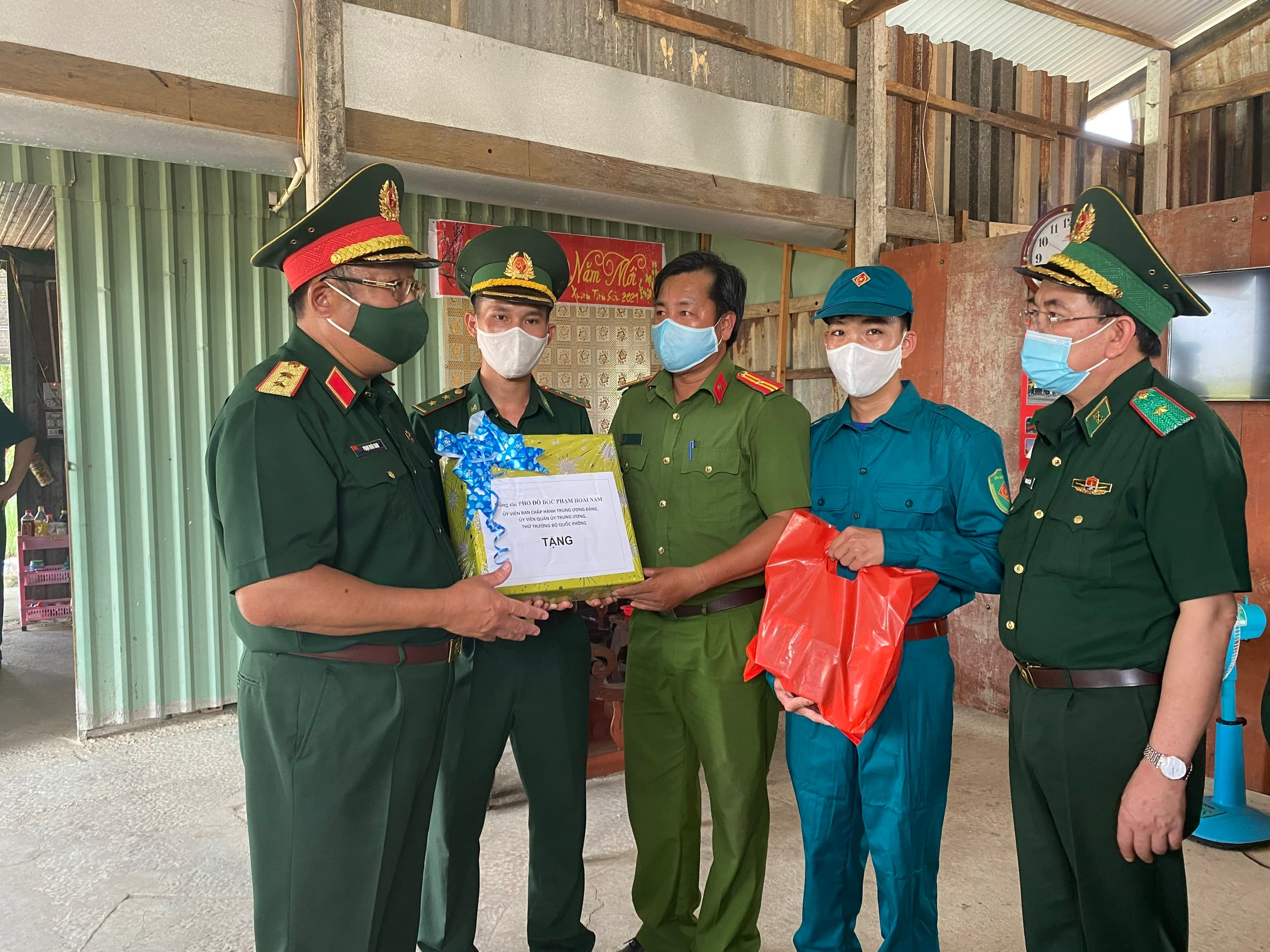Bộ Quốc phòng kiểm tra công tác quản lý bảo vệ biên giới, phòng, chống dịch Covid-19 ở tỉnh Tây Ninh