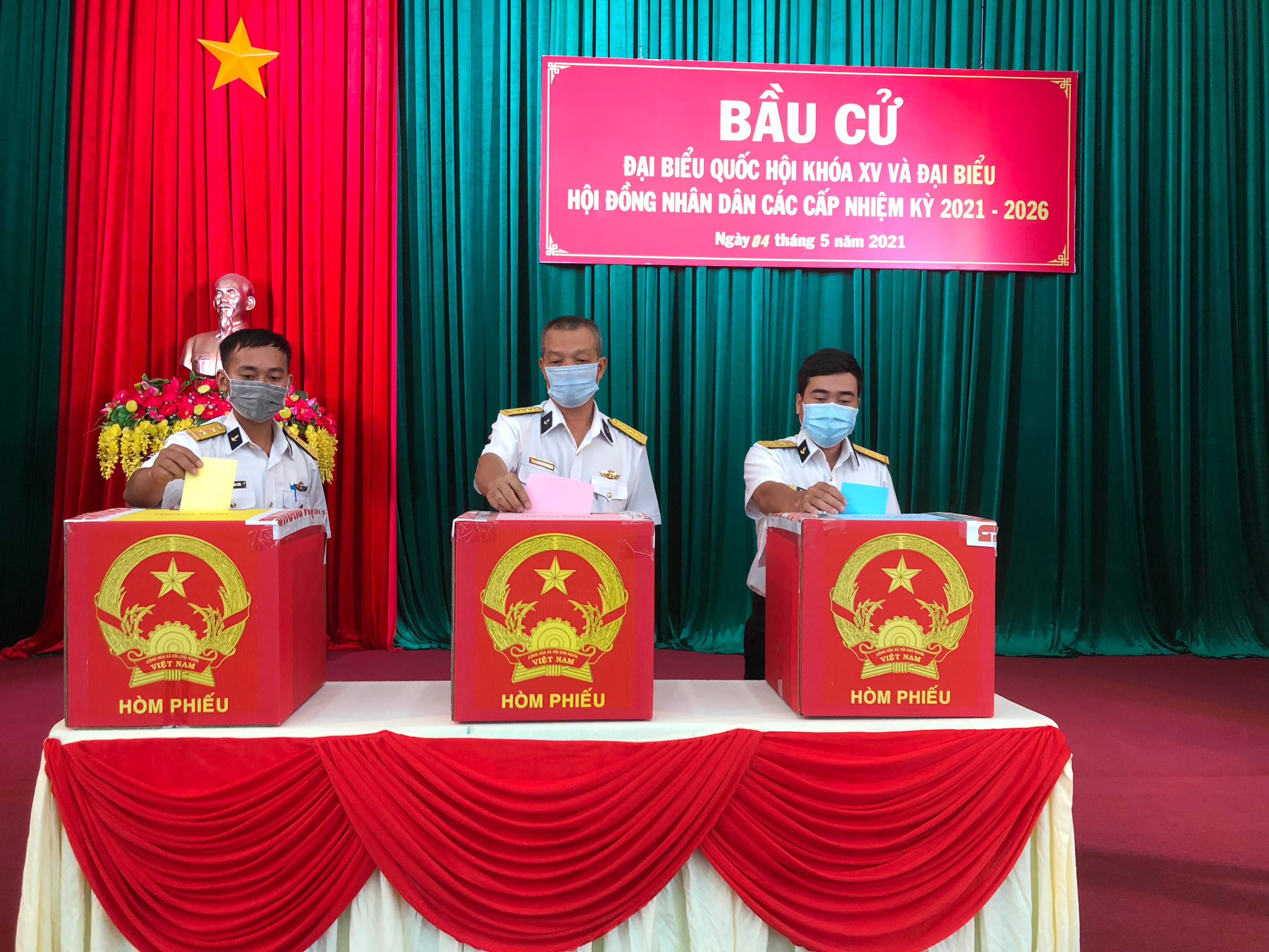 Bầu cử sớm tại Vùng 2 Hải quân