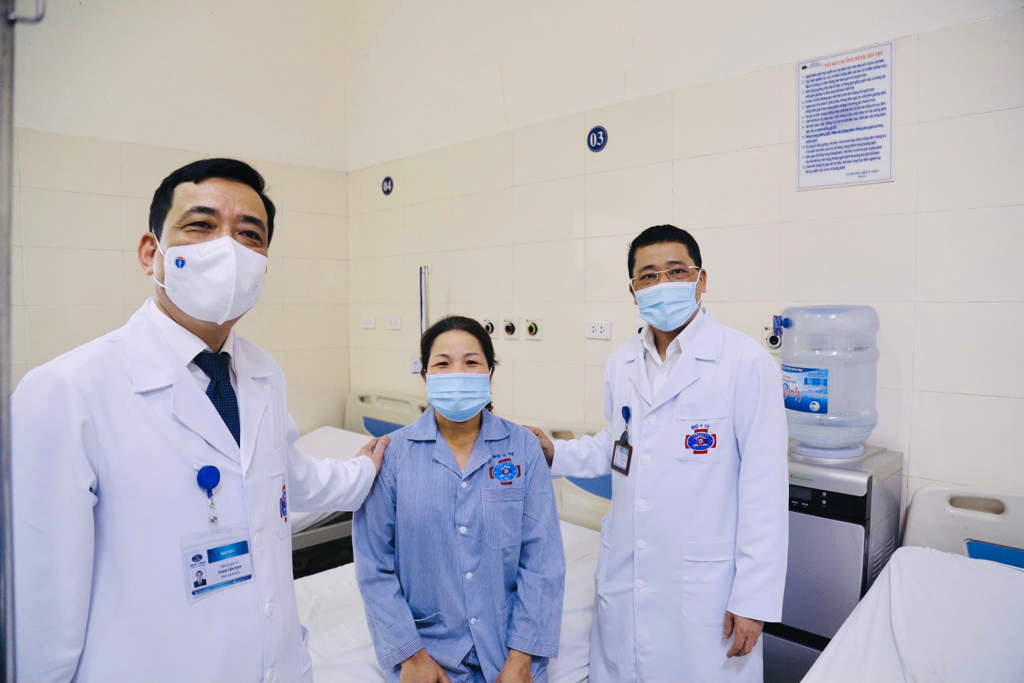Lần đầu tiên Việt Nam điều trị u tuyến giáp bằng hệ thống robot hiện đại nhất thế giới
