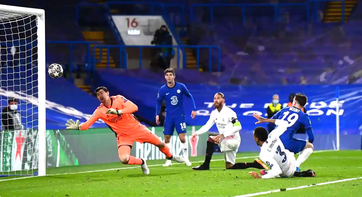 Đánh bại Real Madrid, Chelsea giành vé vào chung kết