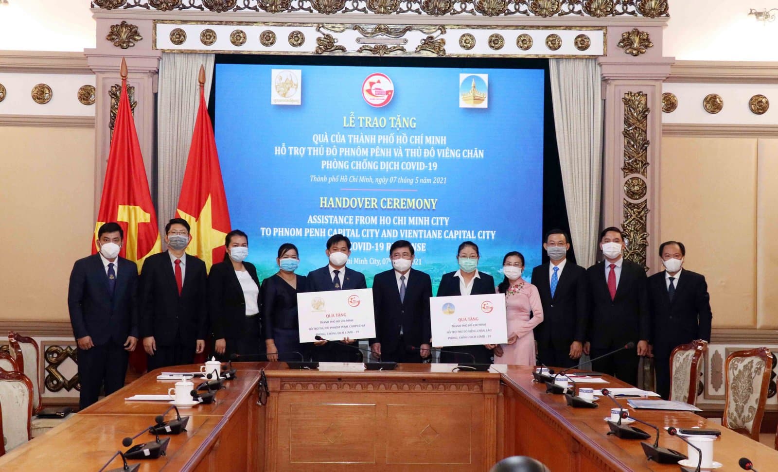 Hỗ trợ thủ đô Vientiane và thủ đô Phnom Penh phòng, chống dịch Covid-19