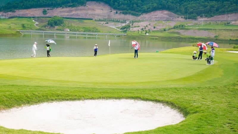 Hà Nội dừng toàn bộ các hoạt động thể thao tập trung đông người, sân golf