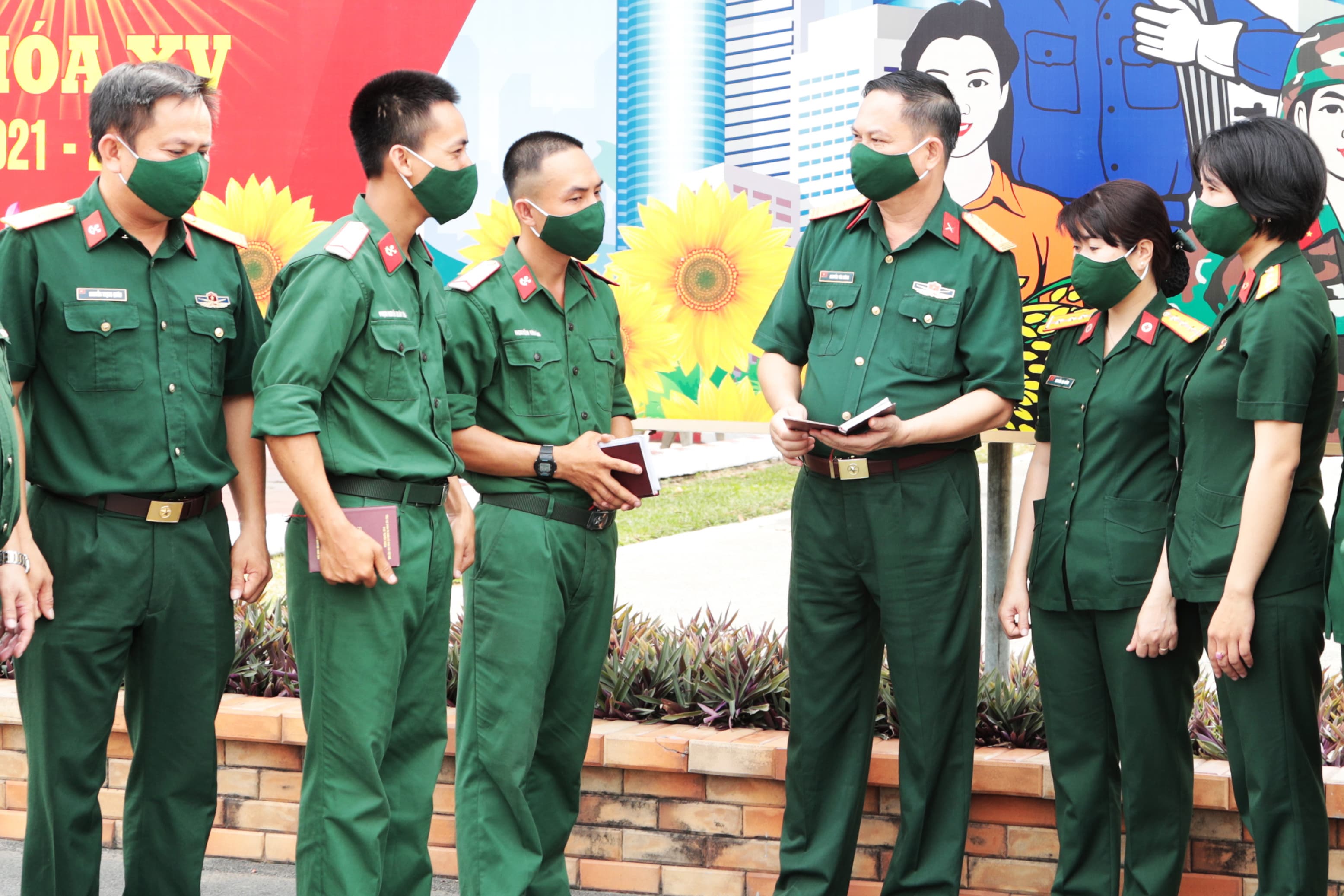 Đề cao trách nhiệm và chủ động các phương án bảo đảm an toàn bầu cử