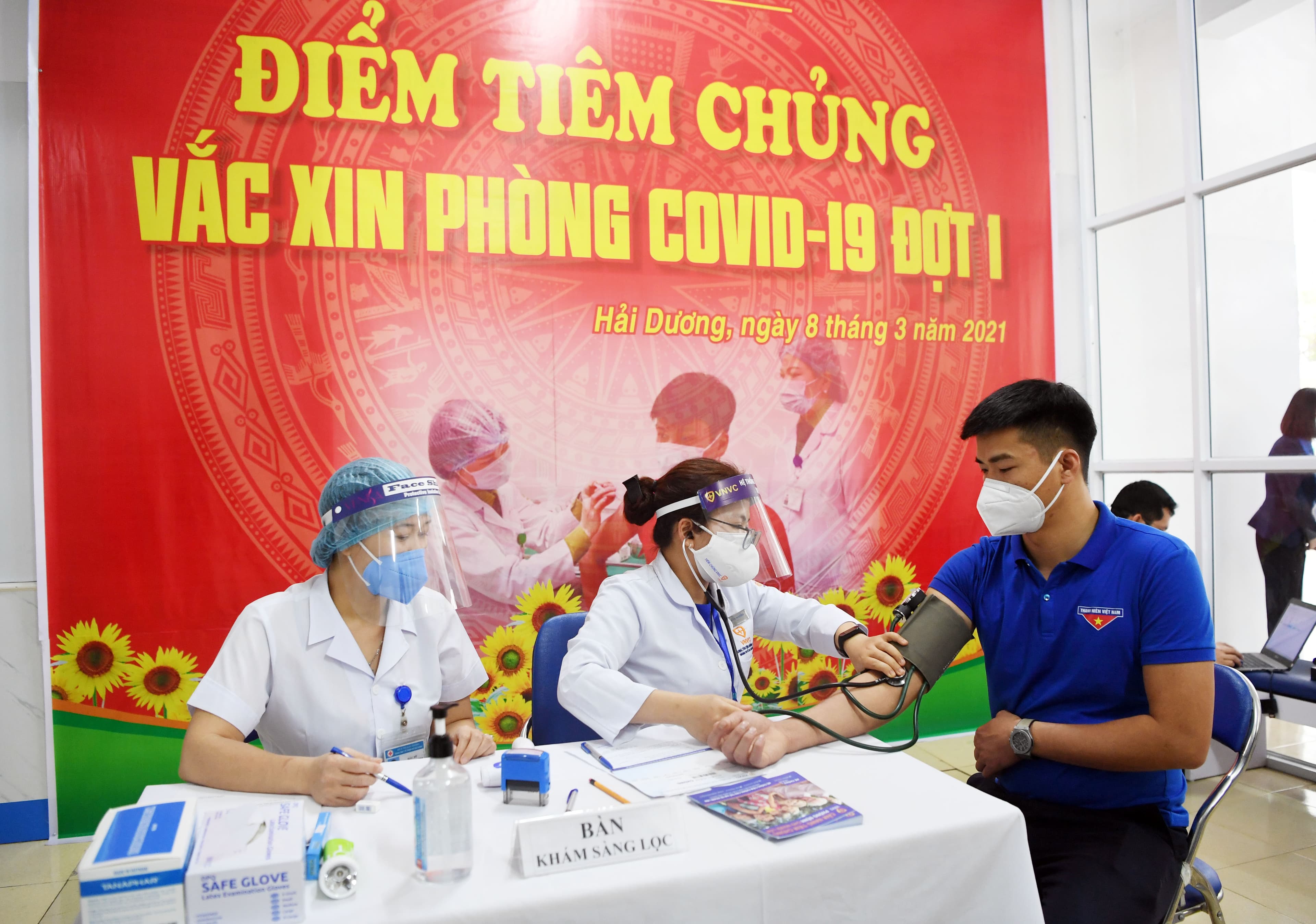 Xử trí phản vệ sau tiêm vaccine ngừa Covid-19