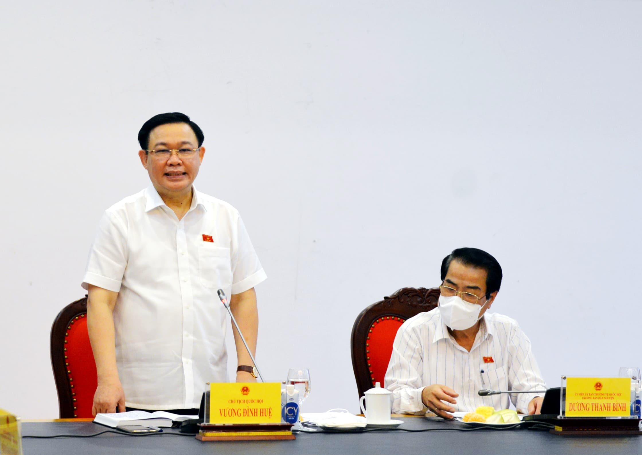 Chủ tịch Quốc hội Vương Đình Huệ làm việc với Ban Dân nguyện