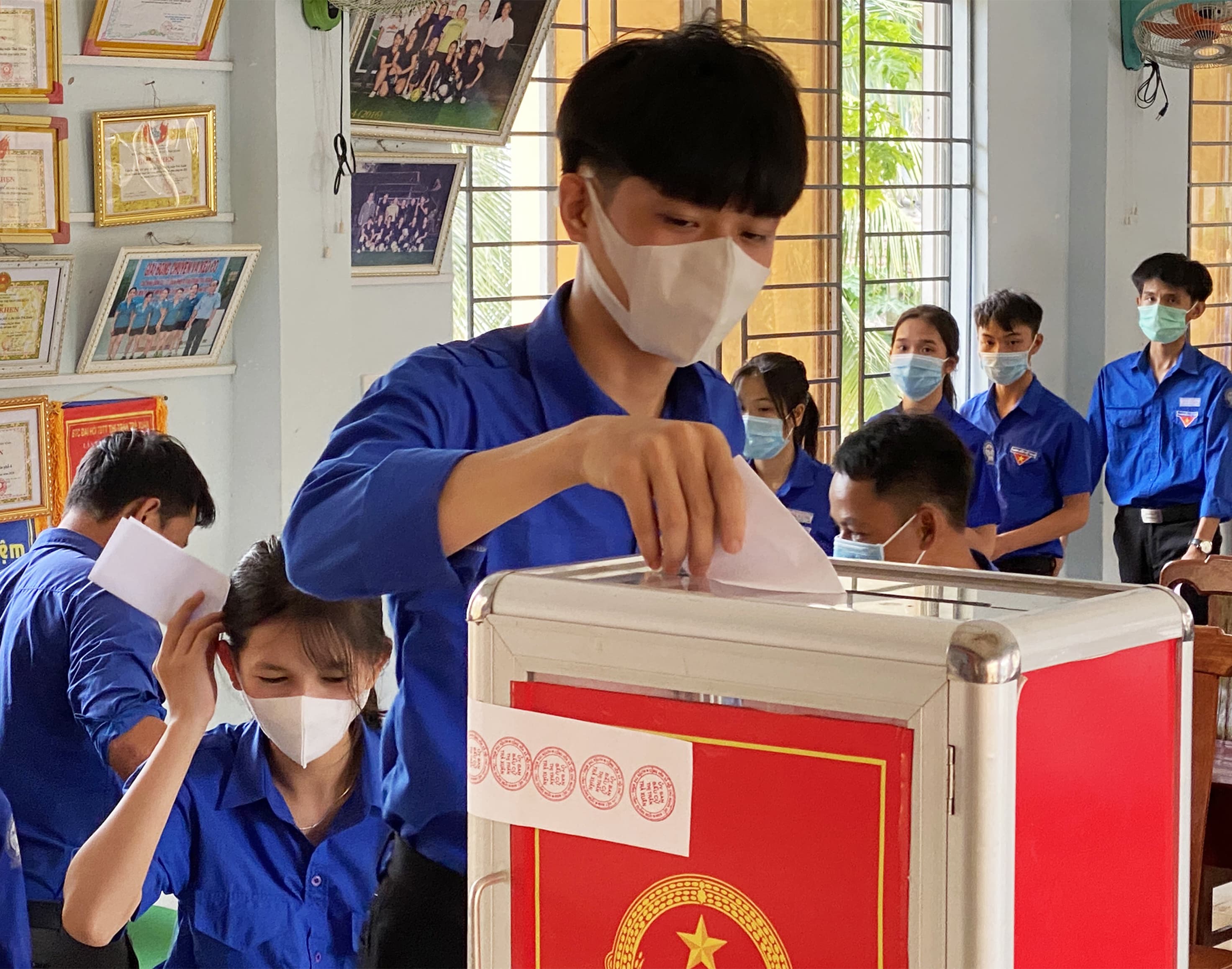 Trách nhiệm của tuổi trẻ với ngày hội của đất nước